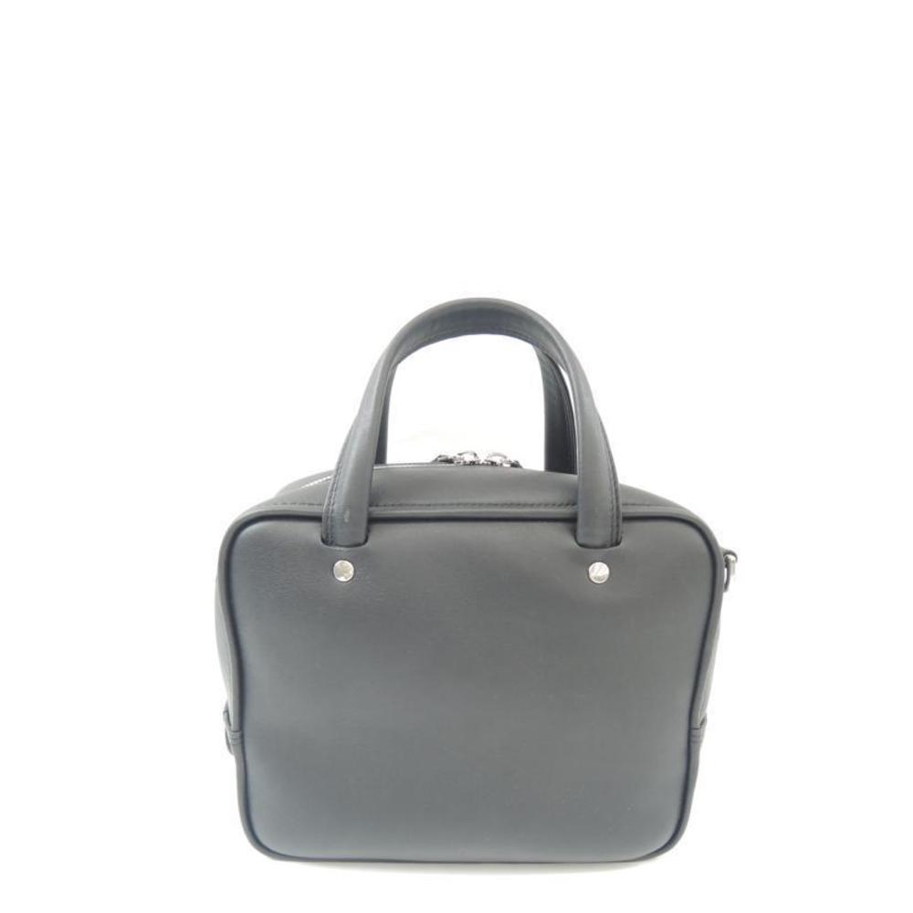 Balenciaga Triangle Leather Solid Square Bag Black - image 2